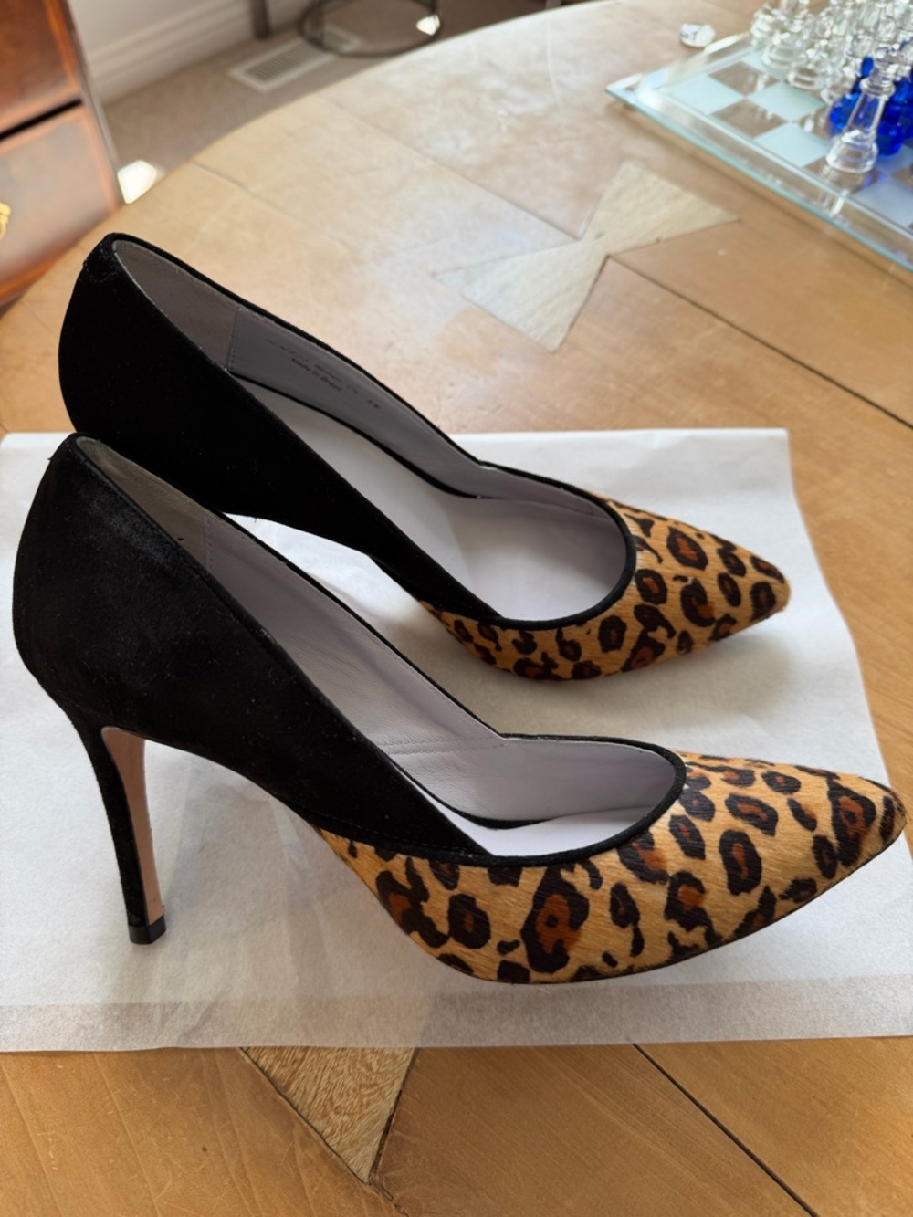 Johnston & Murphy Black and Leopard Print Women's Pointed-Toe Pumps